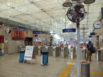 How to get out of Tel Aviv if you need to: Trains