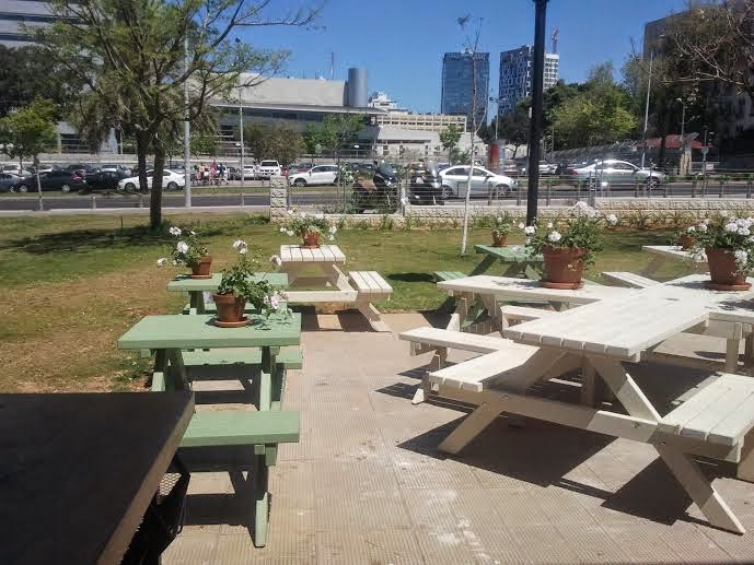 Restaurants in Tel Aviv: Little Italy Picnic – Italian Picnic Market in Sarona